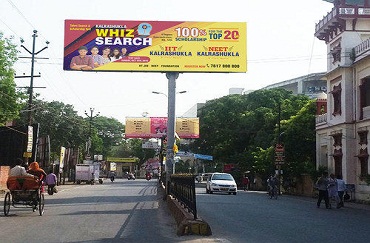 punjab city buses advertisement